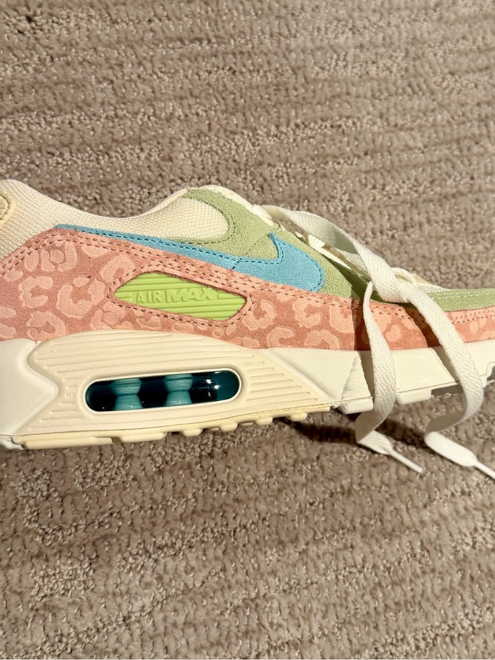 Nike Women's Pastel Leopard Accent Air Max Sneaker